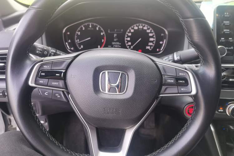 Used Honda Accord 2018 260TURBO Elite Edition China VI Steering Wheel