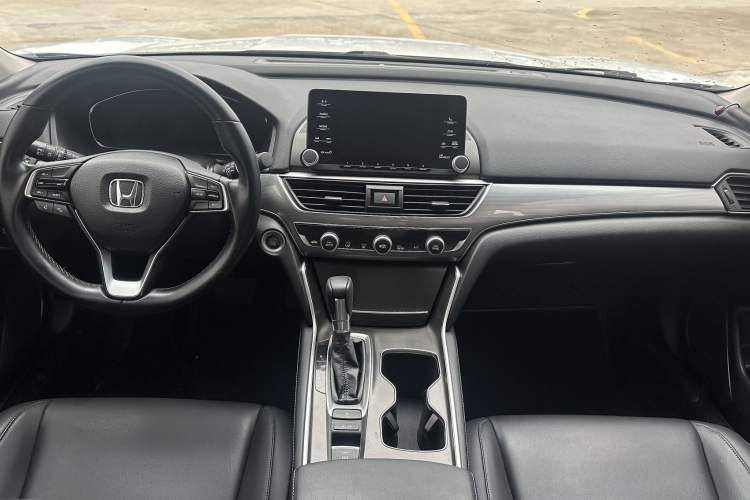 Used Honda Accord 2018 260TURBO Elite Edition China VI Steering Wheel