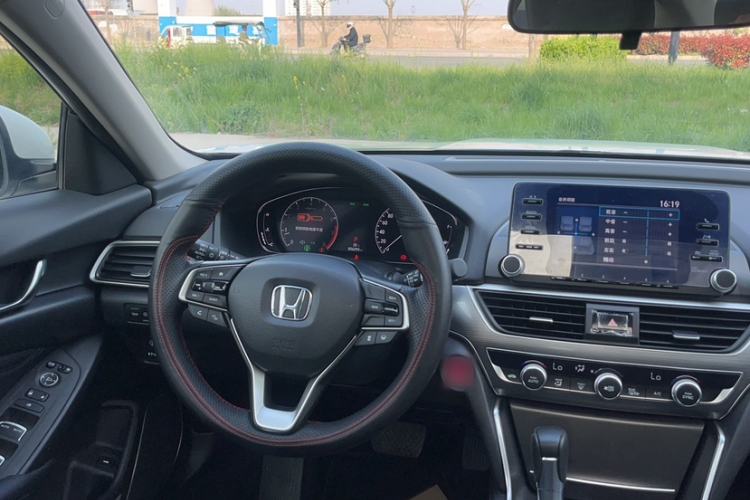 Used Honda Accord 2018 260TURBO Luxury Edition China VI Steering Wheel