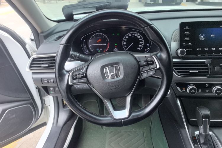 Used Honda Accord 2018 260TURBO Luxury Edition China VI Steering Wheel