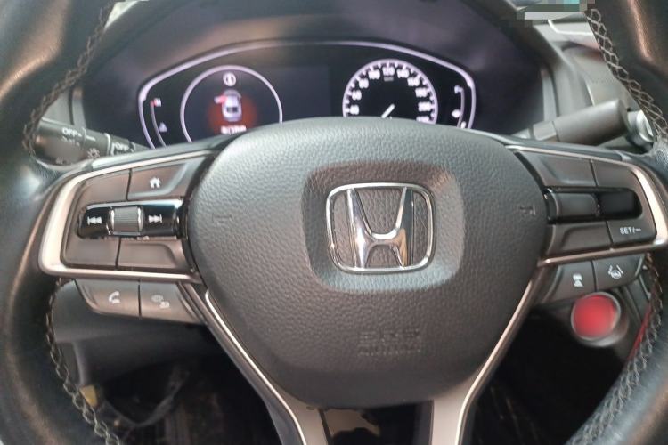 Used Honda Accord 2018 260TURBO Luxury Edition China VI Steering Wheel