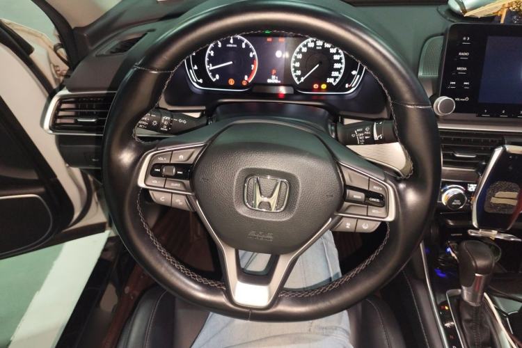Used Honda Accord 2018 260TURBO Luxury Edition China VI Steering Wheel
