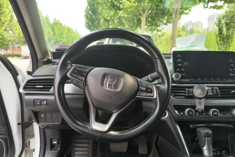 Used Honda Accord 2018 260TURBO Elite Edition China VI Steering Wheel