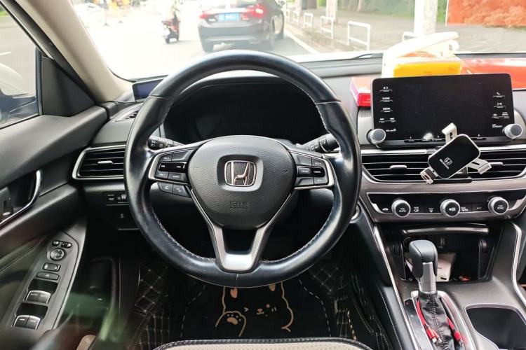 Used Honda Accord 2018 260TURBO Elite Edition China VI Steering Wheel