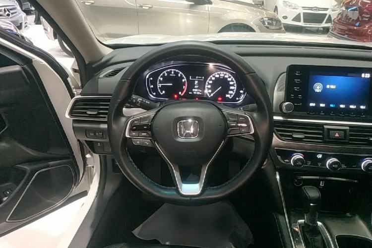 Used Honda Accord 2018 260TURBO Elite Edition China VI Steering Wheel