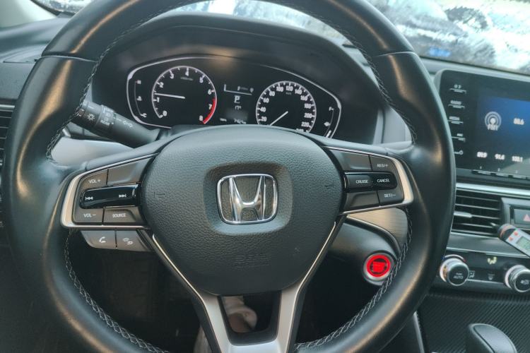 Used Honda Accord 2018 260TURBO Elite Edition China VI Steering Wheel