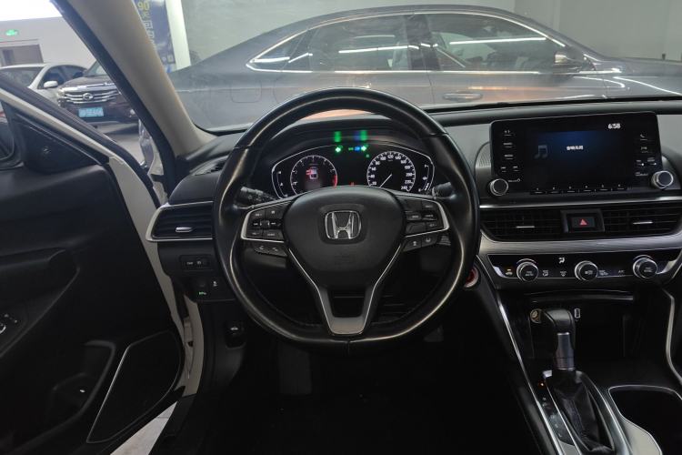 Used Honda Accord 2018 260TURBO Luxury Edition China VI Steering Wheel