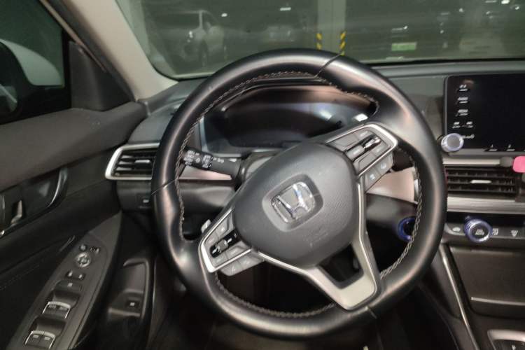 Used Honda Accord 2018 Rui Hybrid 2.0L Rui Ling Edition China VI Steering Wheel