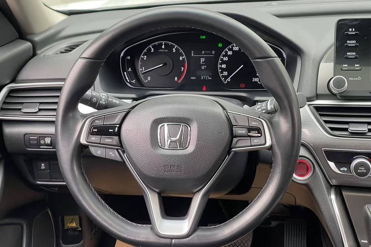 Used Honda Accord 2018 260TURBO Elite Edition China VI Steering Wheel