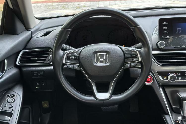 Used Honda Accord 2018 260TURBO Luxury Edition China VI Steering Wheel