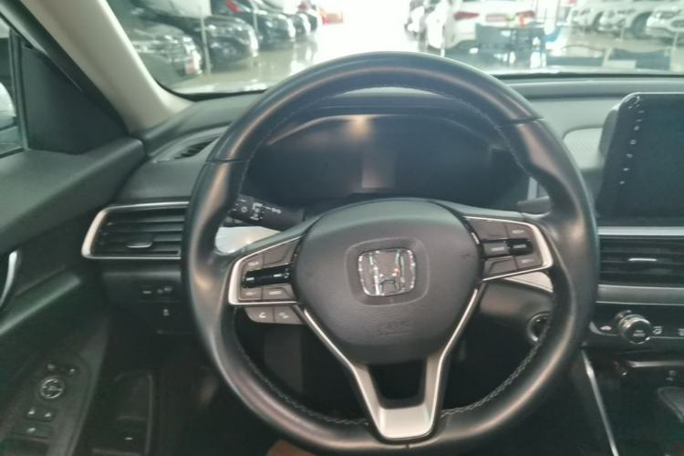 Used Honda Accord 2018 260TURBO Elite Edition China VI Steering Wheel