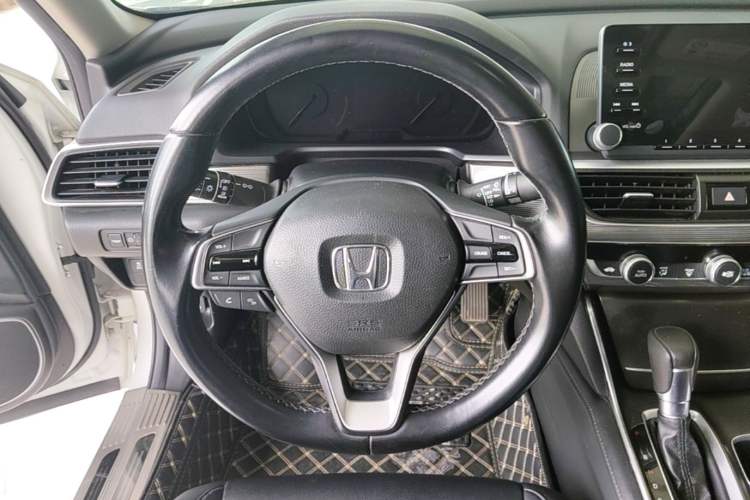 Used Honda Accord 2018 260TURBO Elite Edition China VI Steering Wheel