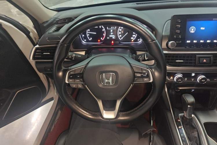 Used Honda Accord 2018 260TURBO Elite Edition China VI Steering Wheel