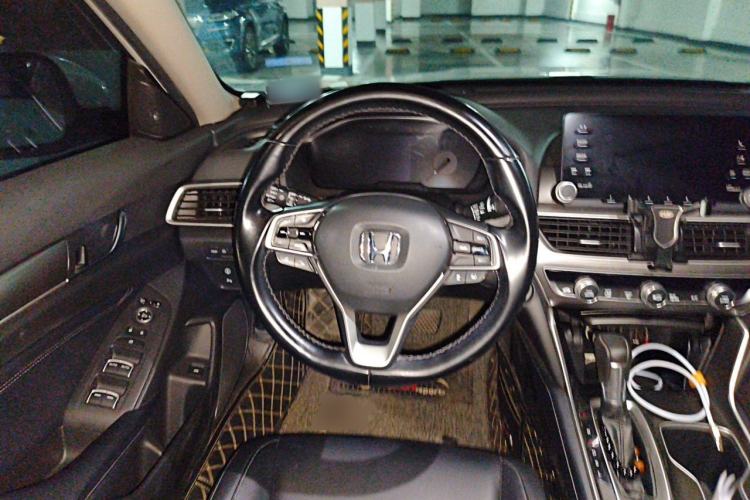 Used Honda Accord 2018 260TURBO Luxury Edition China V Emission Standard Steering Wheel