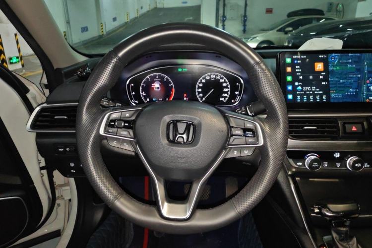 Used Honda Accord 2018 260TURBO Luxury Edition China V Emission Standard Steering Wheel