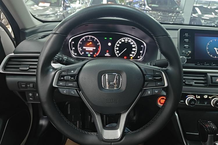 Used Honda Accord 2018 260TURBO Luxury Edition China VI Steering Wheel