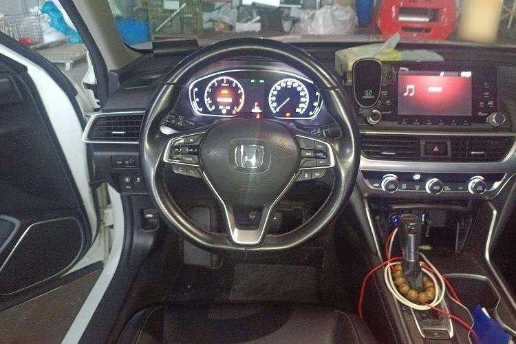 Used Honda Accord 2018 260TURBO Luxury Edition China V Emission Standard Steering Wheel