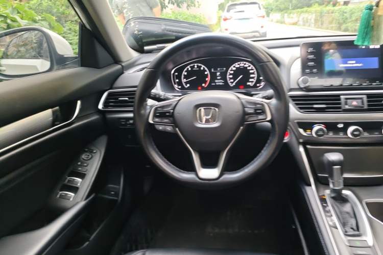 Used Honda Accord 2018 260TURBO Elite Edition China VI Steering Wheel