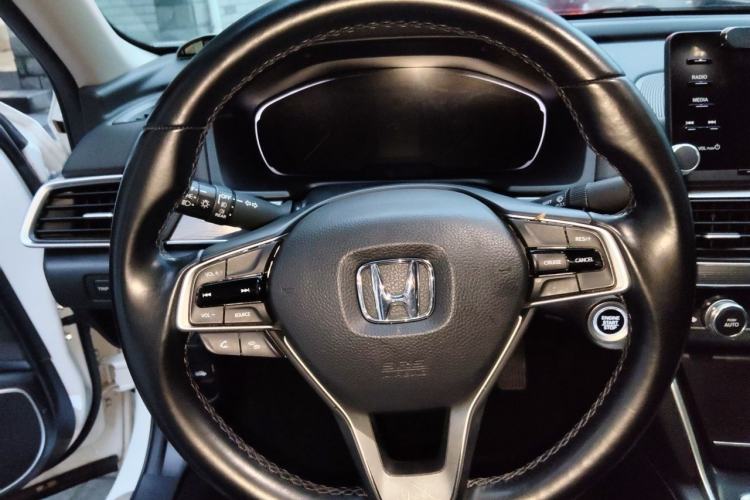 Used Honda Accord 2018 260TURBO Elite Edition China VI Steering Wheel