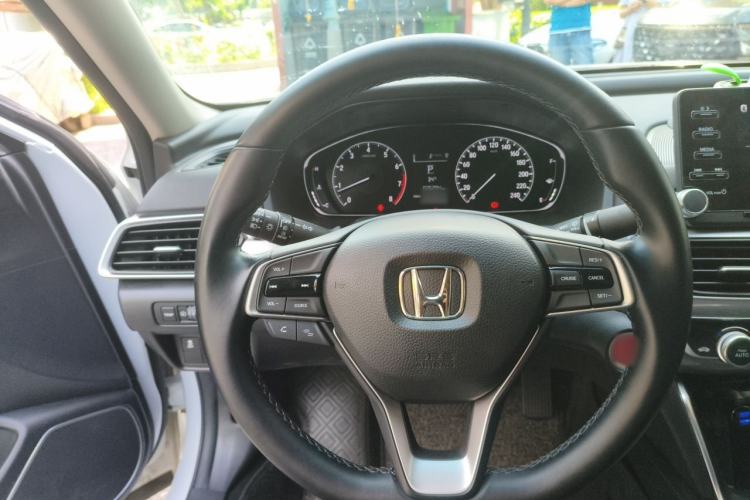 Used Honda Accord 2018 260TURBO Elite Edition China VI Steering Wheel