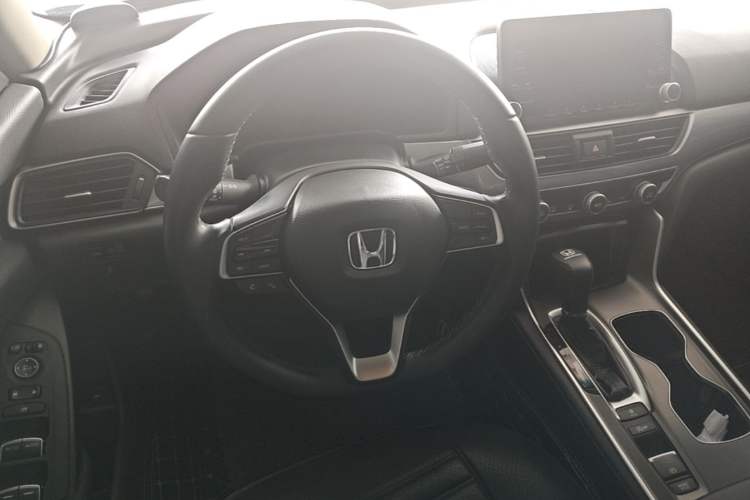 Used Honda Accord 2018 260TURBO Elite Edition China V Steering Wheel