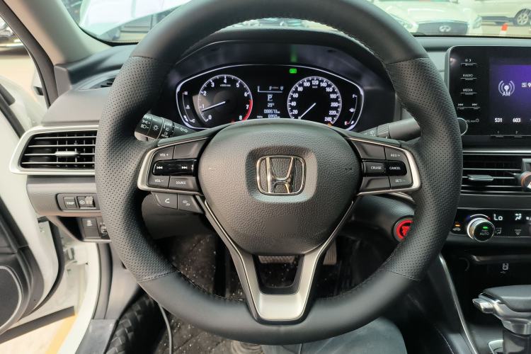 Used Honda Accord 2018 260TURBO Elite Edition China VI Steering Wheel