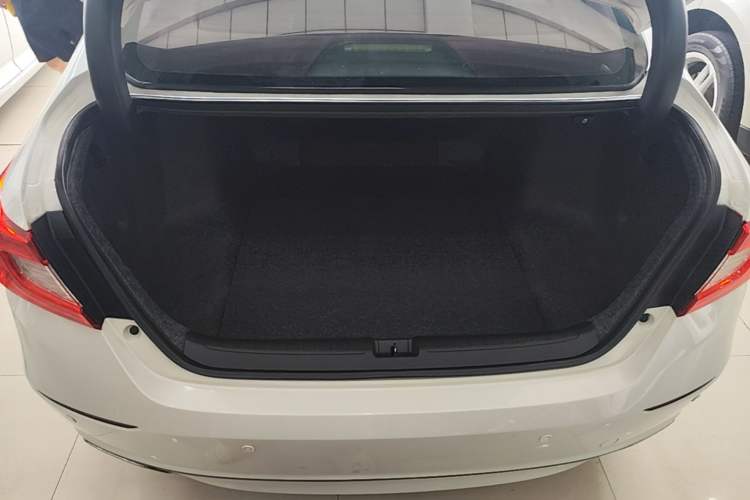 Used Honda Accord 2018 260TURBO Elite Edition China V Trunk