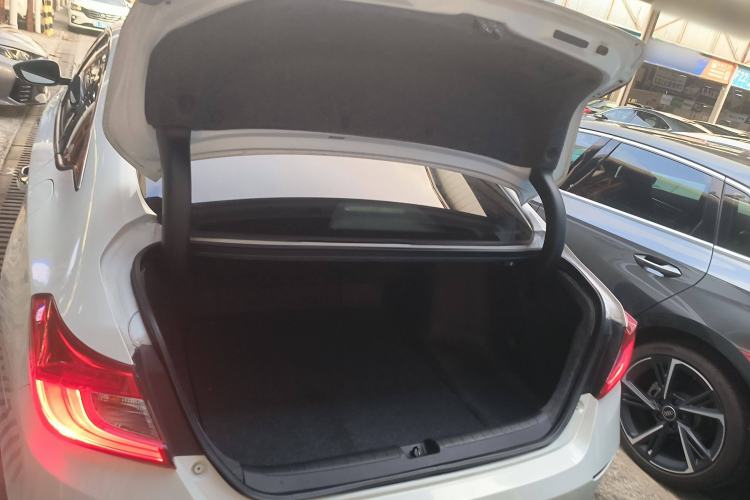 Used Honda Accord 2018 Rui·Hybrid 2.0L Rui Ku Edition China VI Trunk
