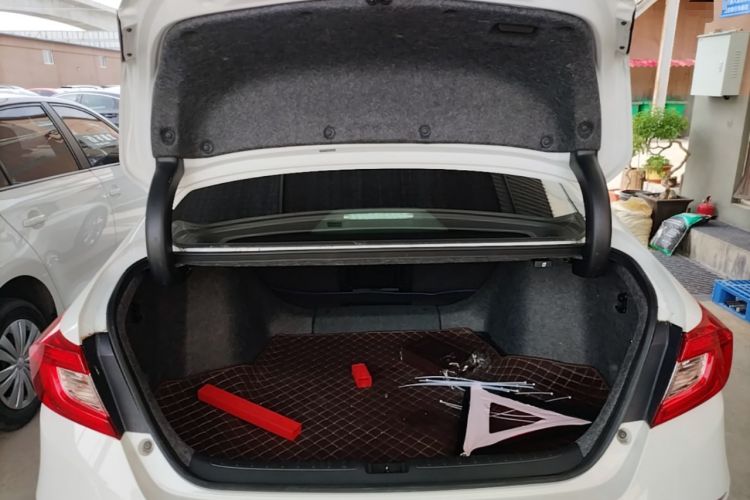Used Honda Accord 2018 260TURBO Elite Edition China VI Trunk