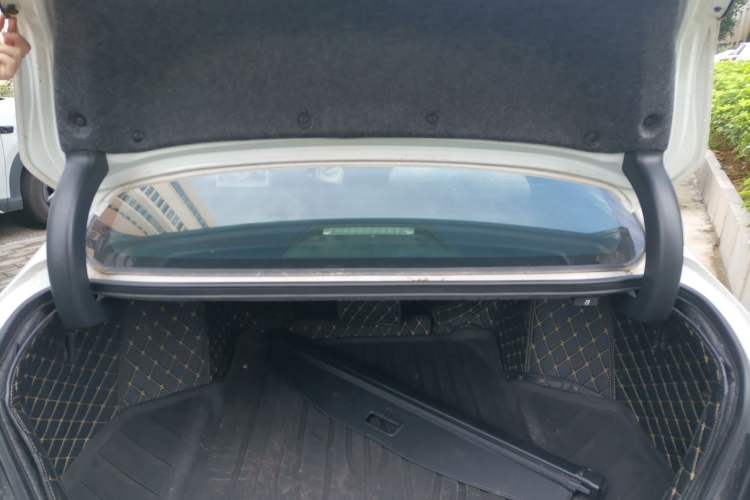 Used Honda Accord 2018 260TURBO Elite Edition China VI Trunk