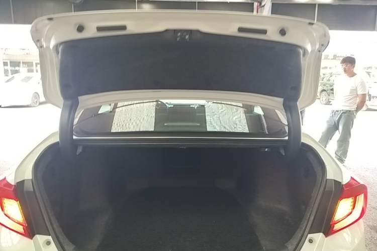 Used Honda Accord 2018 260TURBO Elite Edition China V Trunk