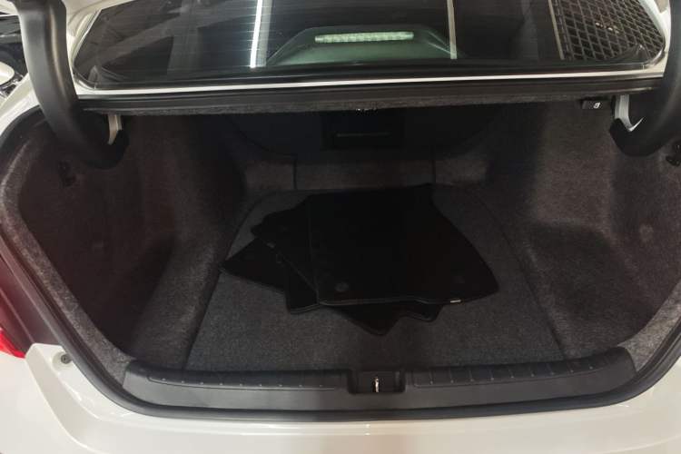 Used Honda Accord 2018 Rui Hybrid 2.0L Rui Ling Edition China VI Trunk