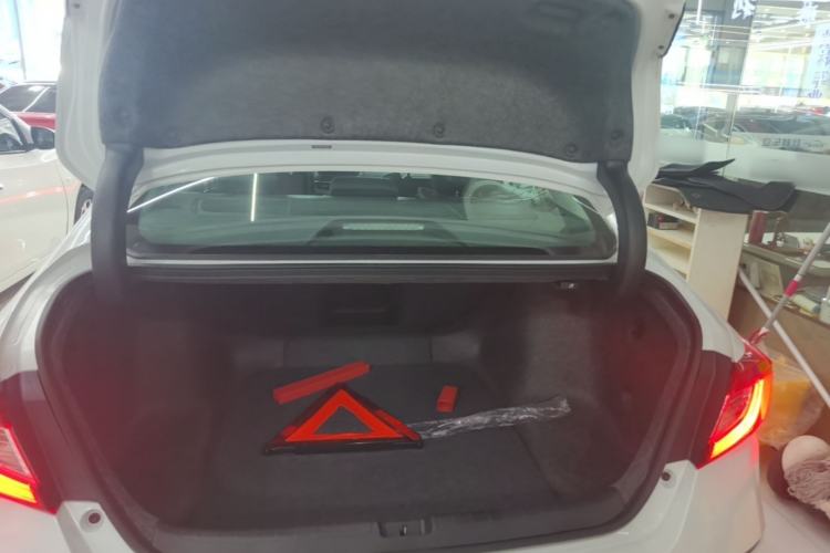 Used Honda Accord 2018 260TURBO Elite Edition China VI Trunk