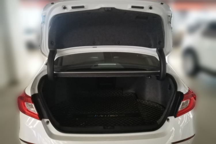Used Honda Accord 2018 260TURBO Elite Edition China VI Trunk