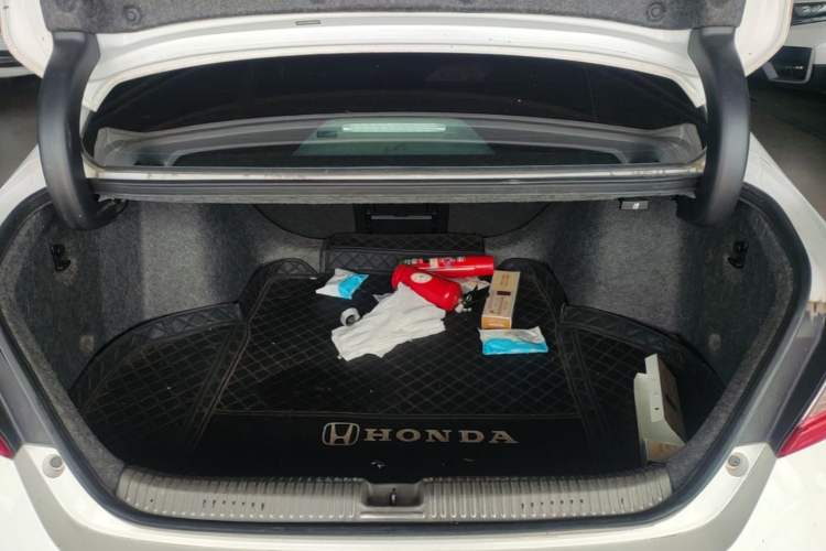 Used Honda Accord 2018 260TURBO Elite Edition China VI Trunk