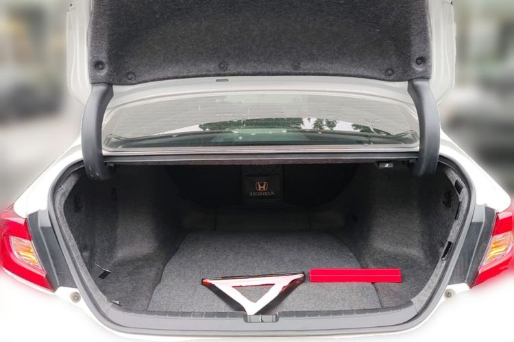 Used Honda Accord 2018 Rui Hybrid 2.0L Rui Ling Edition China VI Trunk
