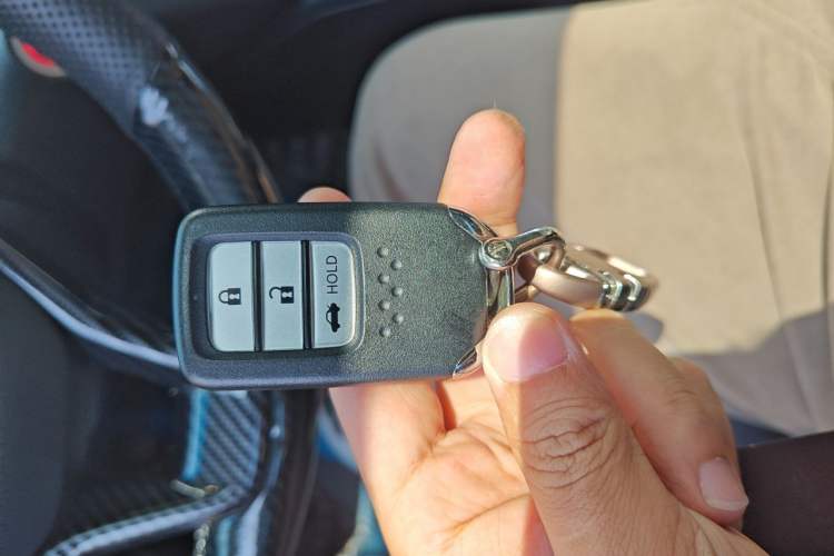 Used Honda Accord 2018 260TURBO Luxury Edition China VI Vehicle Key