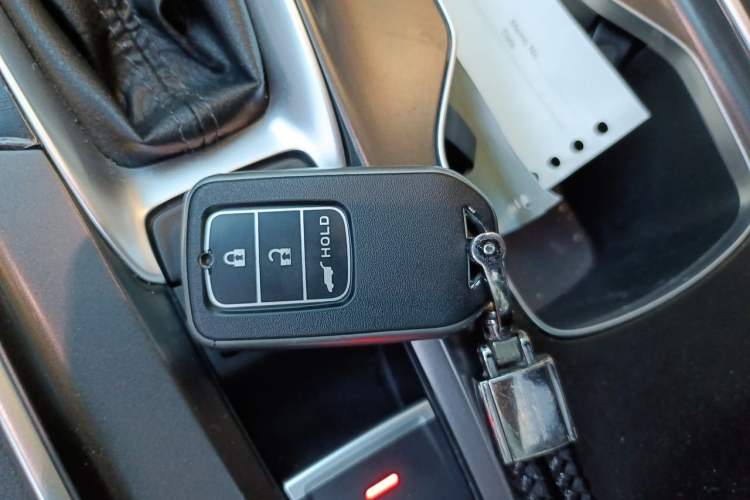 Used Honda Accord 2018 260TURBO Luxury Edition China V Emission Standard Vehicle Key
