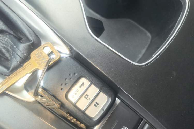Used Honda Accord 2018 260TURBO Luxury Edition China VI Vehicle Key