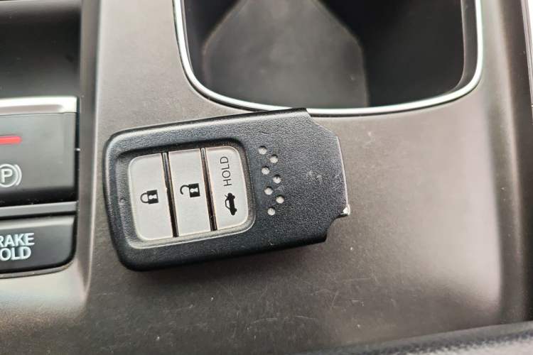 Used Honda Accord 2018 260TURBO Elite Edition China V Vehicle Key
