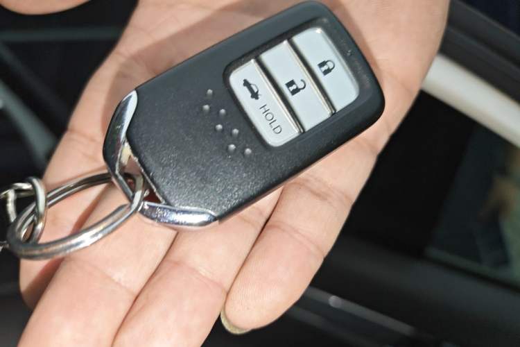 Used Honda Accord 2018 Rui Hybrid 2.0L Rui Ling Edition China VI Vehicle Key