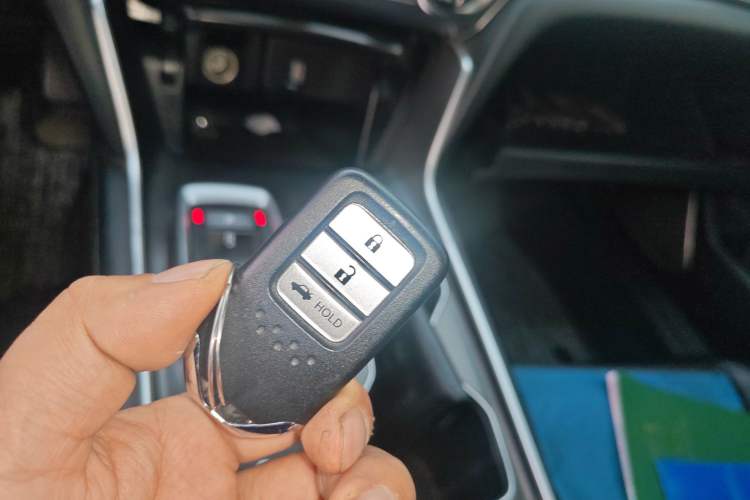 Used Honda Accord 2018 Rui·Hybrid 2.0L Rui Ku Edition China VI Vehicle Key
