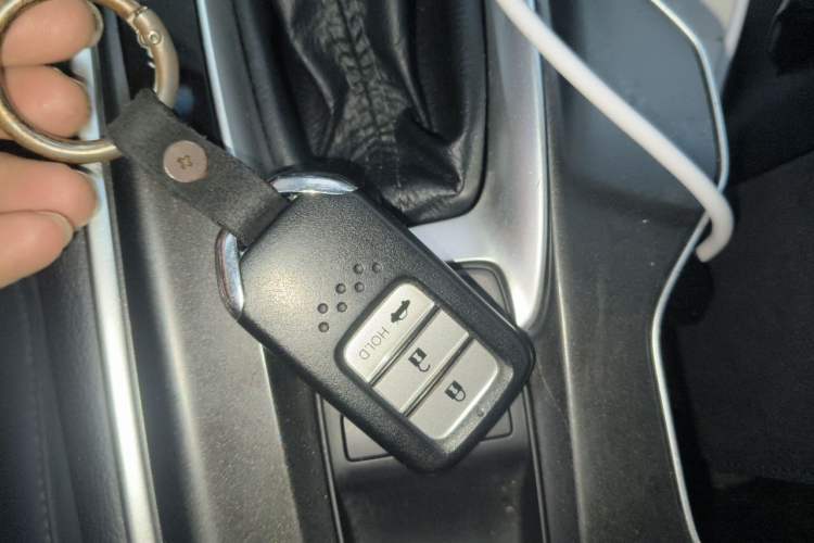 Used Honda Accord 2018 260TURBO Luxury Edition China VI Vehicle Key