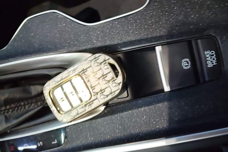 Used Honda Accord 2018 260TURBO Elite Edition China VI Vehicle Key