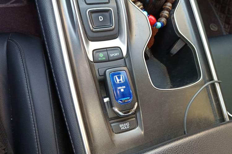 Used Honda Accord 2018 Rui·Hybrid 2.0L Rui Zhi Edition China VI Vehicle Key