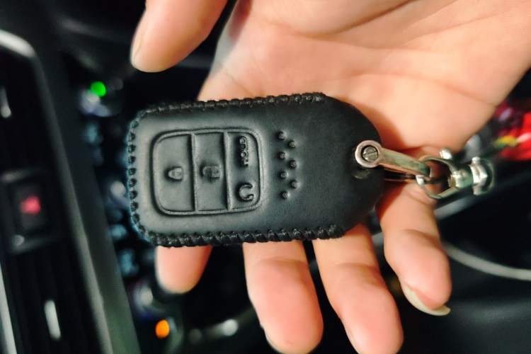 Used Honda Accord 2018 260TURBO Luxury Edition China VI Vehicle Key