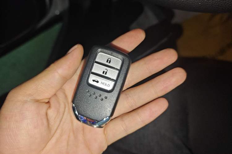 Used Honda Accord 2018 230TURBO Comfort Version National V Vehicle Key