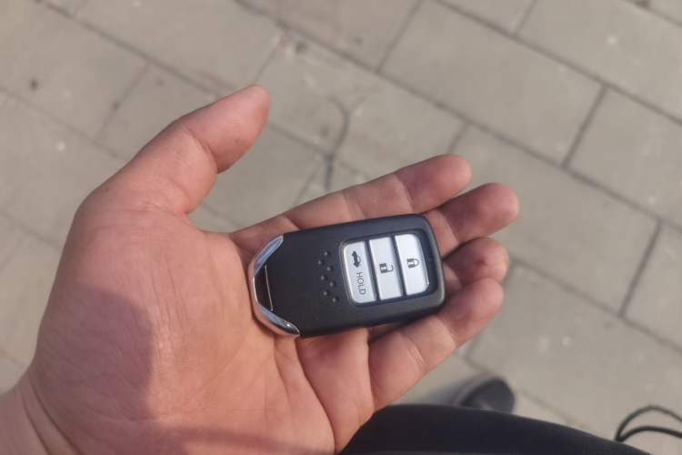 Used Honda Accord 2018 260TURBO Luxury Edition China VI Vehicle Key