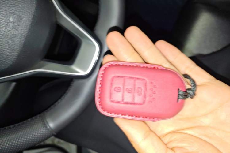 Used Honda Accord 2018 260TURBO Luxury Edition China V Emission Standard Vehicle Key