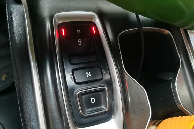 Used Honda Accord 2021 Rui Hybrid 2.0L Rui Zhi Starry Sky Limited Edition Gear Lever